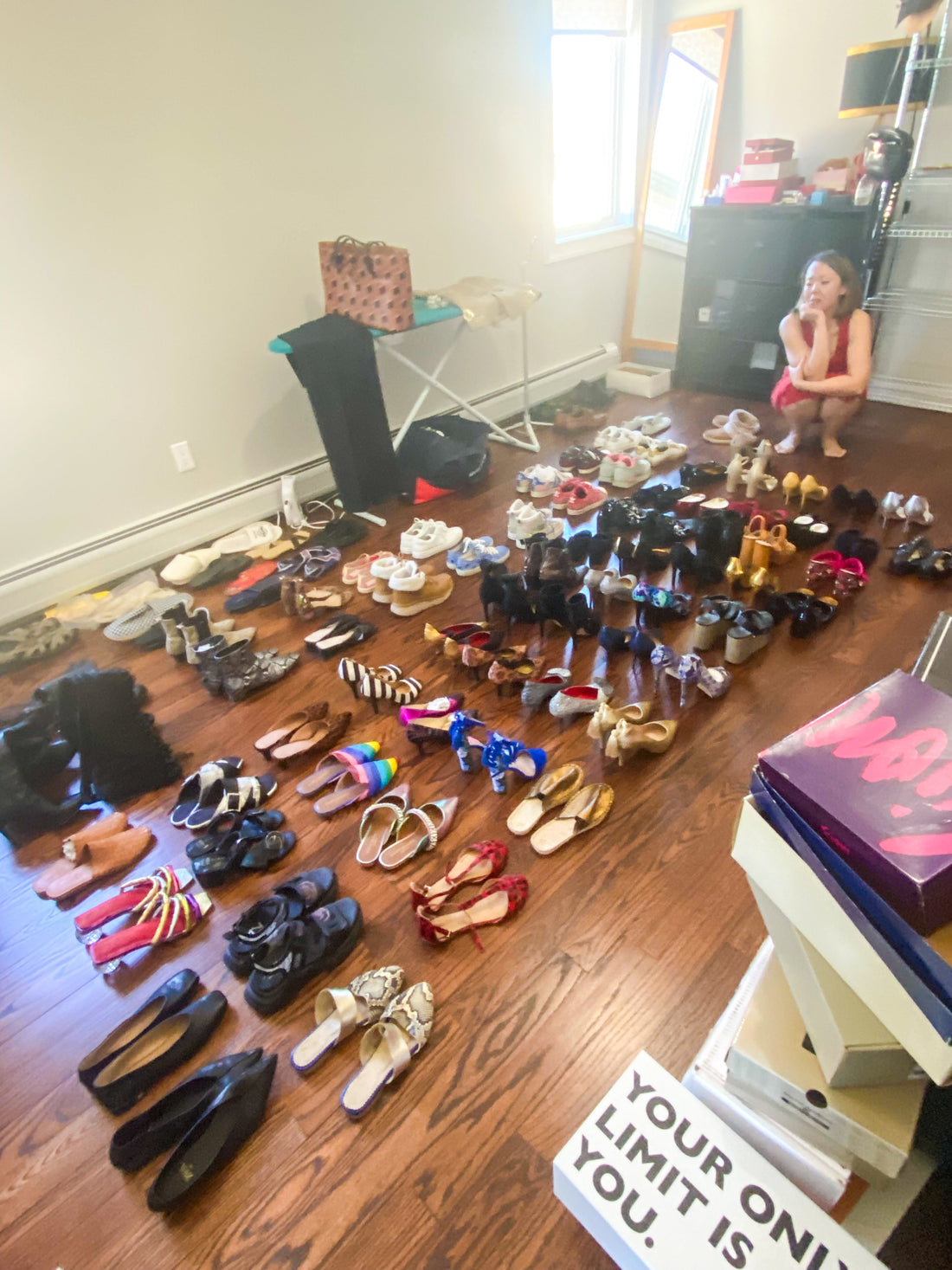 I own 105 pairs of shoes… But I only wear 5 (Here’s what I learned)