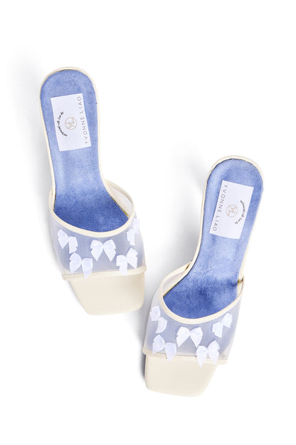 Dosoris Ribbon Heels